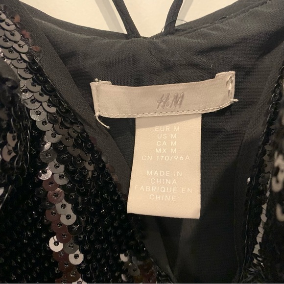H&M V-Neck Sequined Strap Tank Top - Picture 5 of 5